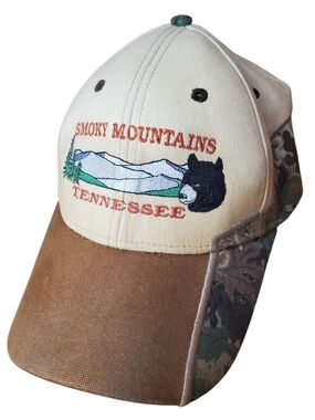 VINTAGE Capsmith Great Smoky Mountains TN Bear Hat Camo